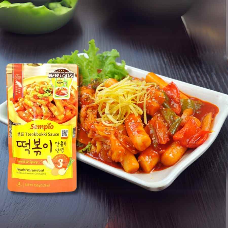 Sempio Topokki Sauce Sweet Spicy 150g (Sot Topokki Cay Ngot)