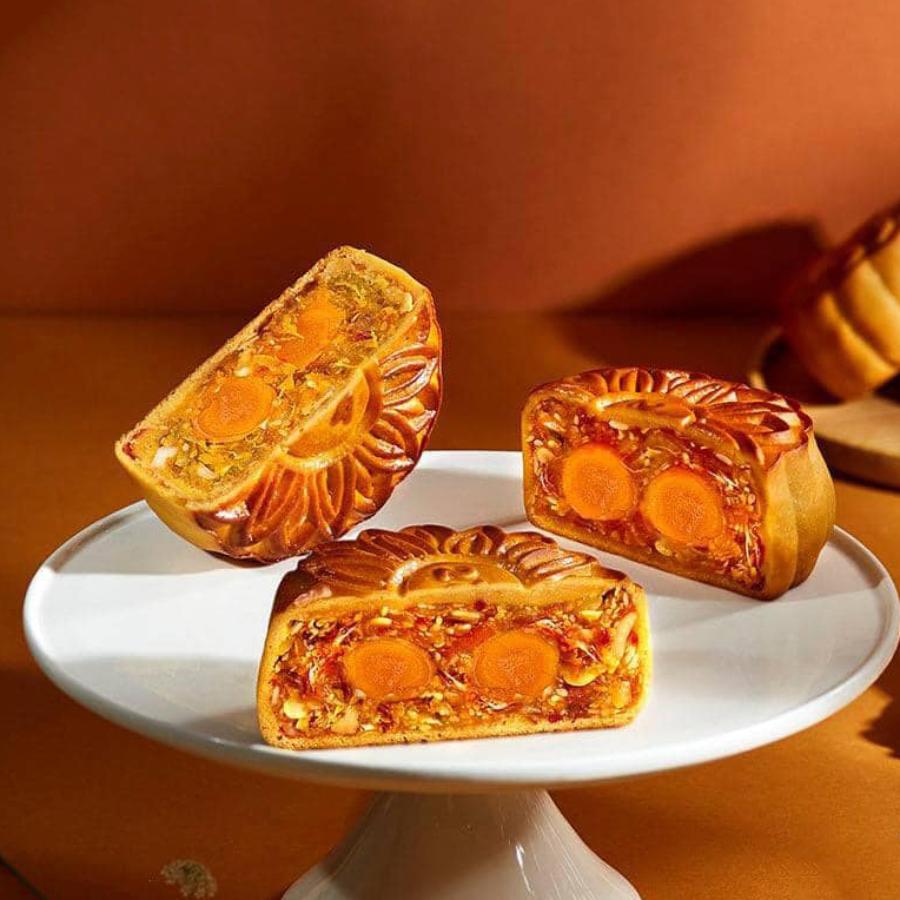 Sugar Honey Mixed Nuts 2 Yolks Mooncake 750g (Banh Trung Thu Thap Cam 2 Trung)