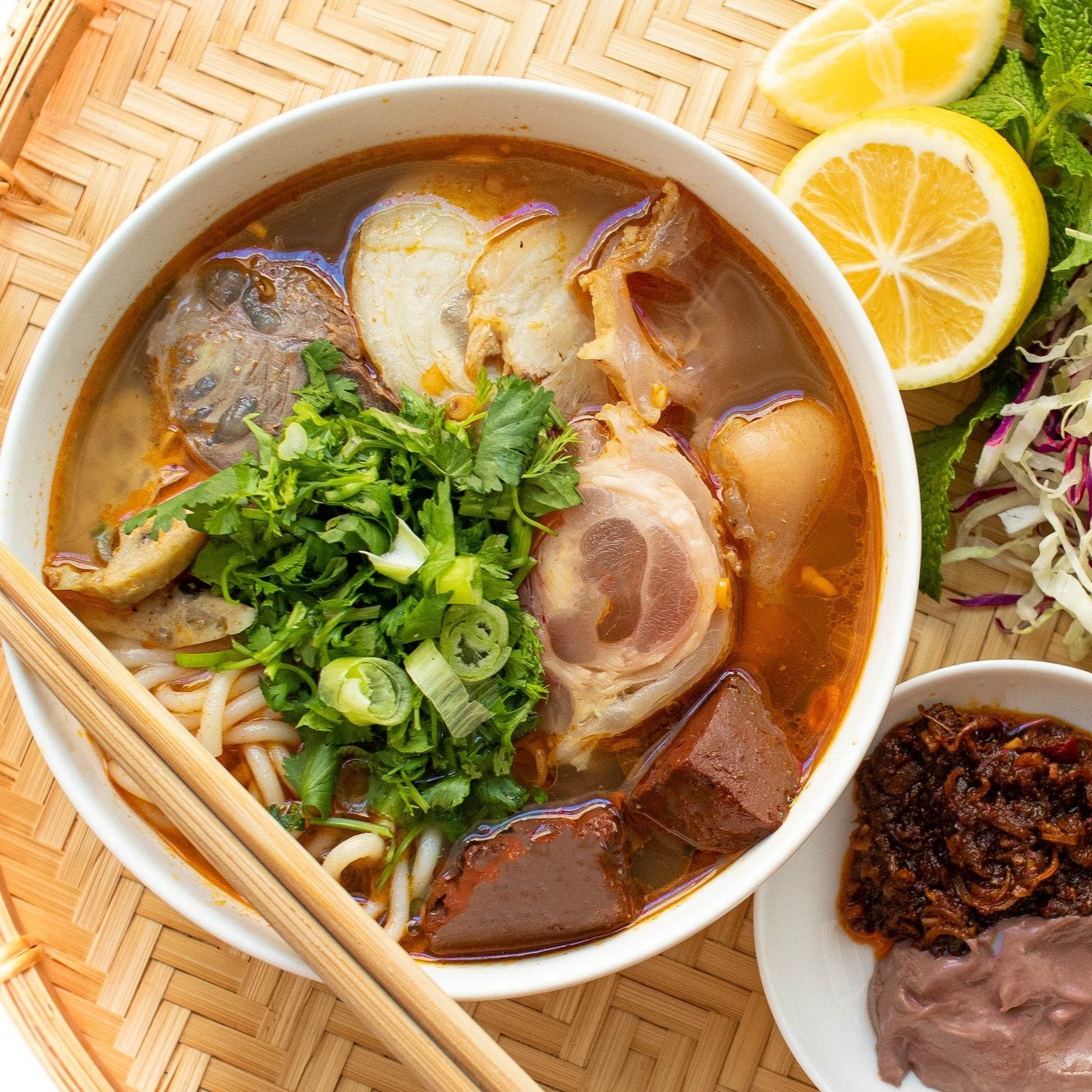 Vianco Bun Bo Hue Mixed Seasoning 18g (Gia Vi Bun Bo Hue)