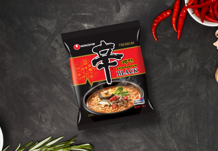 Nongshim Shin Ramyun Black 4 packs of 130g KOREA